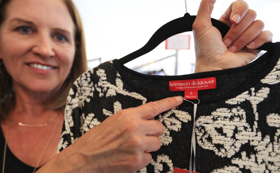 ABD, Çin tarifelerinden 352 ürünü yeniden muaf tutuyor; birkaç tekstil ürünü listeleniyor.